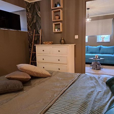 Apartamento Aux Champs Des Cloches Houffalize Exterior foto